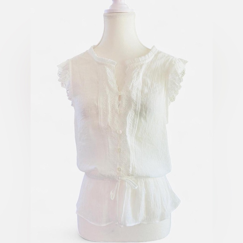 BCX White Lace Trim Button Front Peplum Blouse – Size L